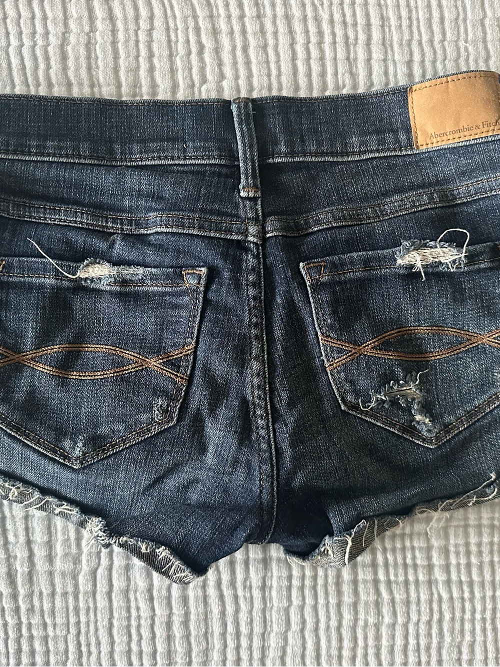 A&F micro shorts - Picture 2 of 2